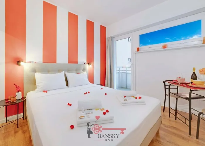 Coral 5 For 2 Pax Wi-fi Free -by Easylife Swiss Apartment